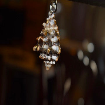 Cuepoxy Keychain – Pearlescent Snail