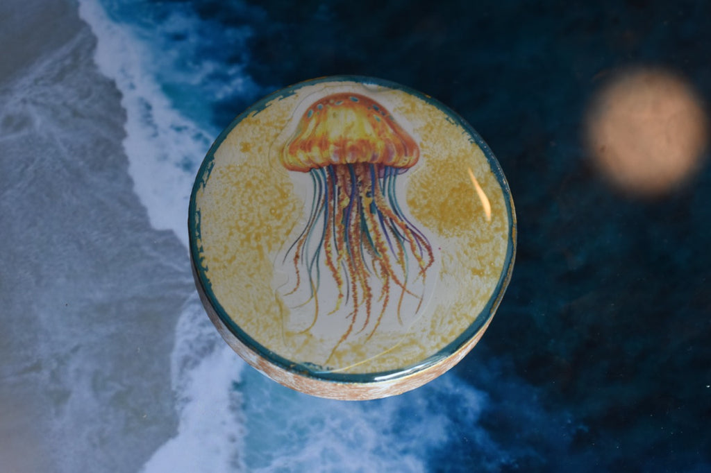 Abridor Magnético Artesanal Cuepoxy –Meduza Nocturna