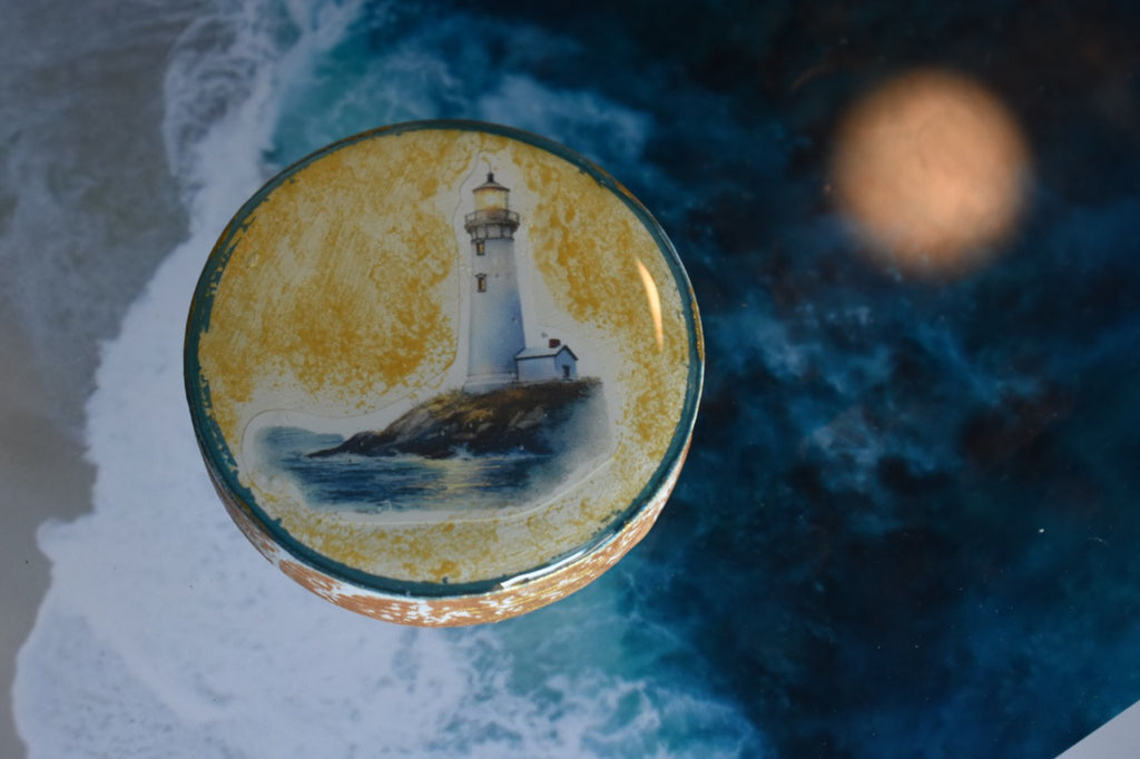 Abridor Magnético Artesanal Cuepoxy –Faro de esperanza