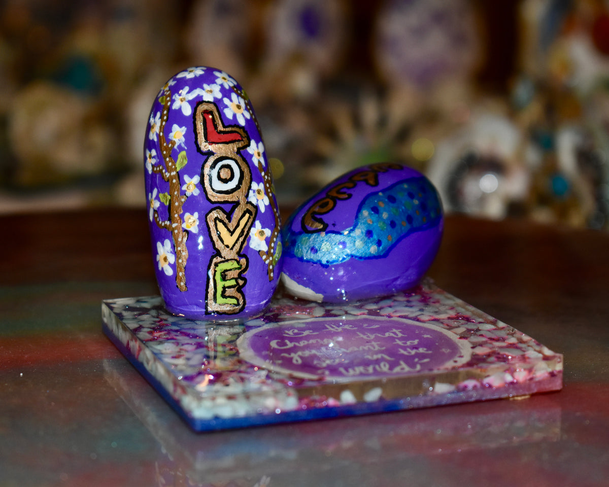 Piedra de Río Cuepoxy – Hermanas Paz y Amor
